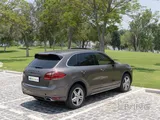 Porsche Cayenne S 2011